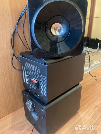 Музыкальный центр philips