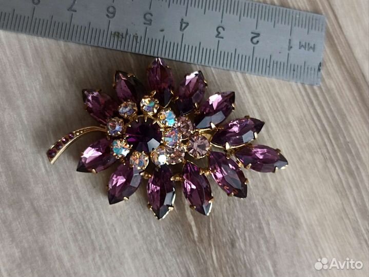 Брошь винтаж Чехословакия гроздь сирень