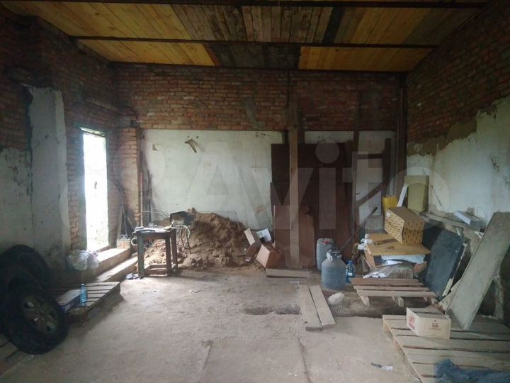 Гараж, > 30 м²