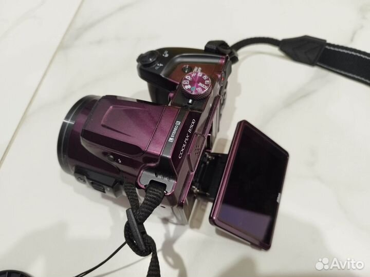 Nikon coolpix b500