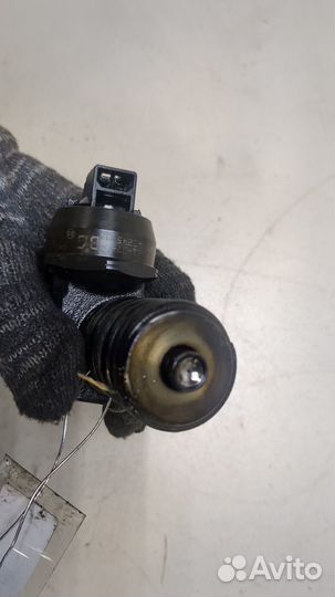 Форсунка топливная Volkswagen Passat 5, 2002