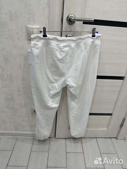 Спортивный костюм женский m