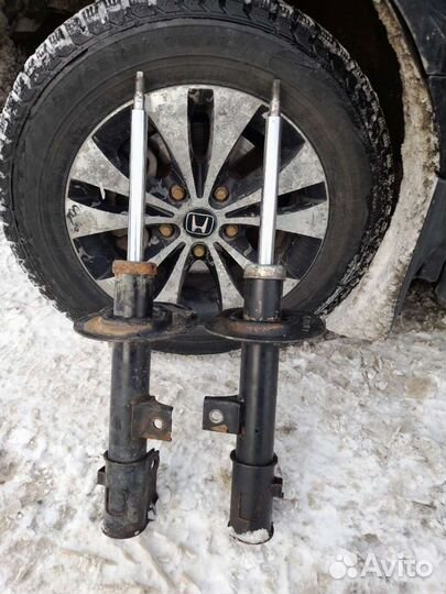 Амортизаторы передние