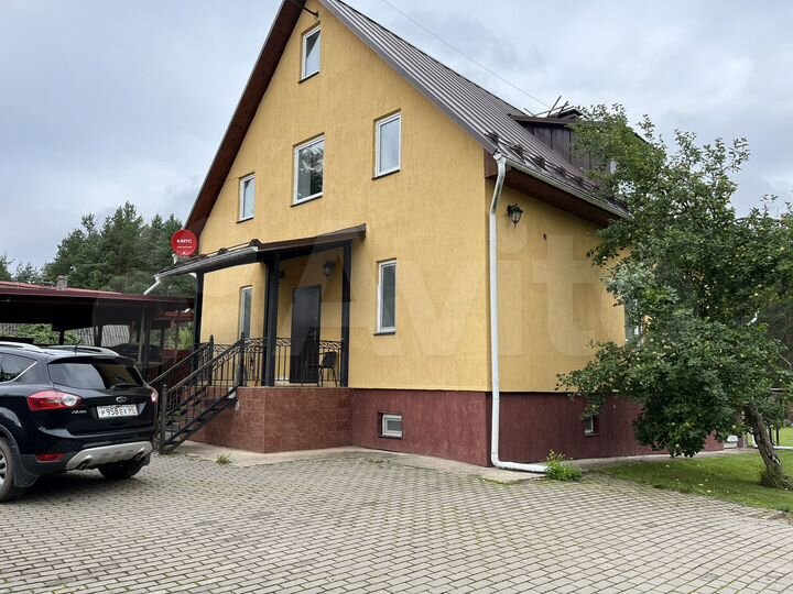 Дом 250 м² на участке 15 сот.