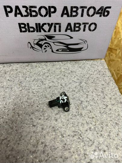 Датчик удара передний левый Genesis G70 2.0 G4KL