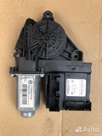 Блок управления и электродвигатель