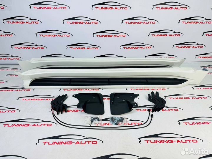 Подножки Toyota Land Cruiser 200 в стиле 300