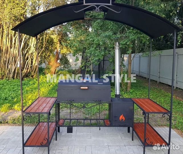 Беседка с мангалом