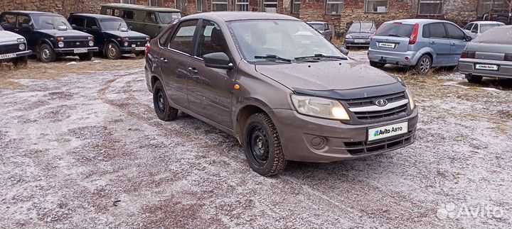 LADA Granta 1.6 МТ, 2016, 100 000 км