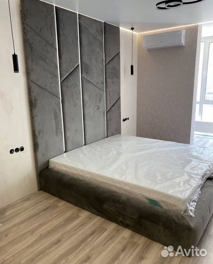 Мягкая стеновая панель и кровать