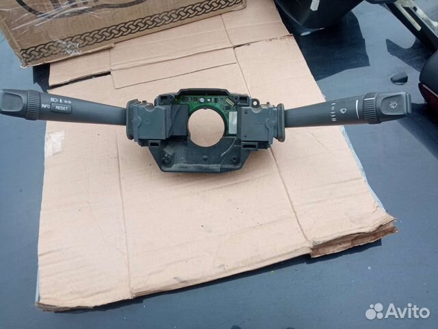 Переключатель подрулевой всборе Volvo s60