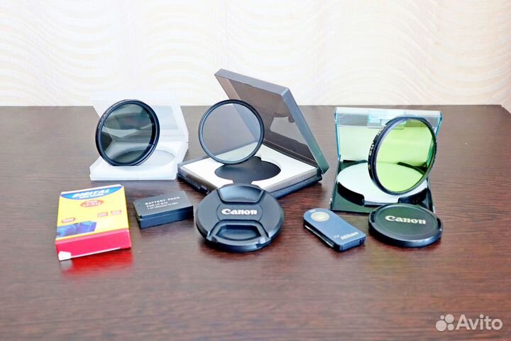 Фотопринадлежности : Светофильтры, крышки, пульт