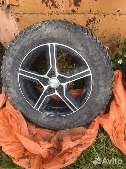 Колеса 215 65 16 зимние