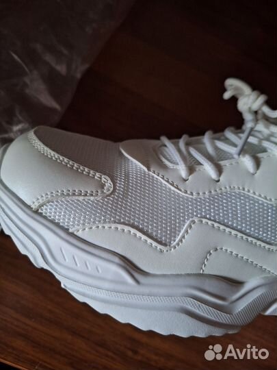 Кроссовки мужские