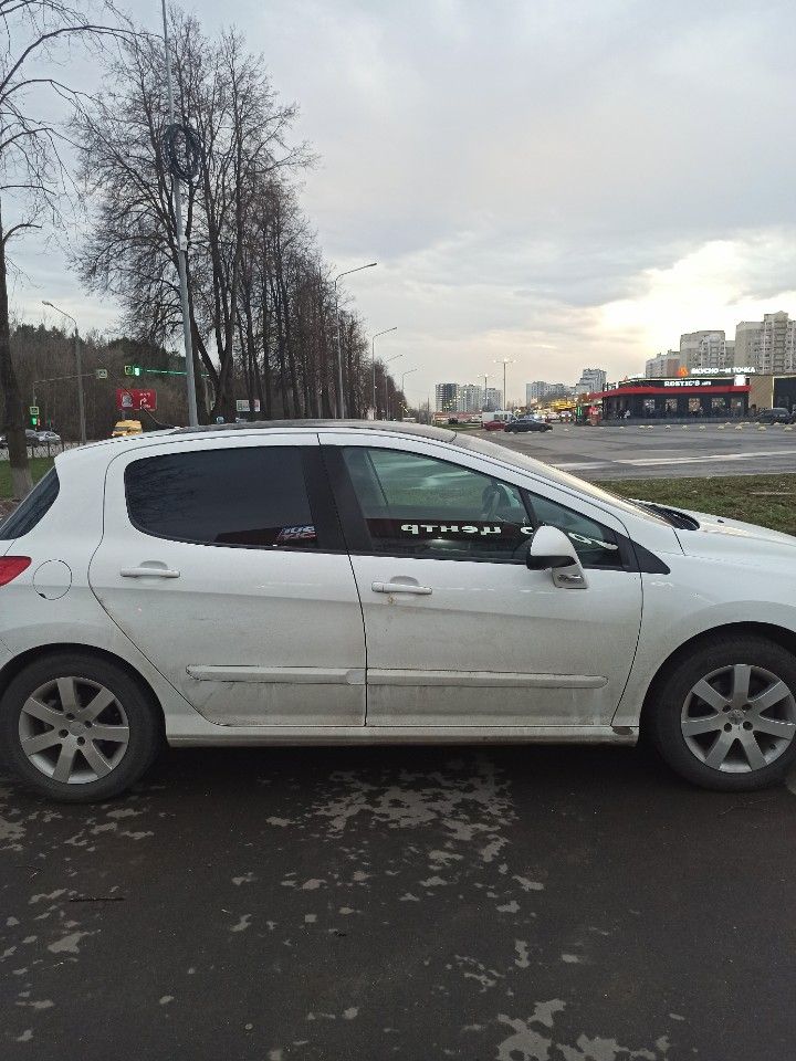 Peugeot 308: фото владельца