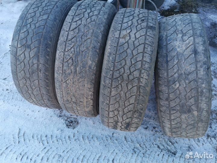 Yokohama Geolandar H/T-S G051 215/65 R16