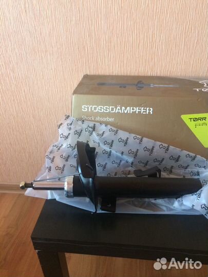 DV1201R амортизатор передний Ford Focus II 04)