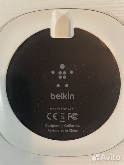 Беспроводная зарядка belkin