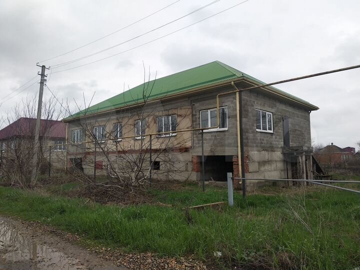 Коттедж 323,1 м² на участке 16,9 сот.