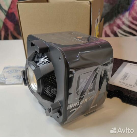 Постоянный видео свет 100w yongnuo ynlux100