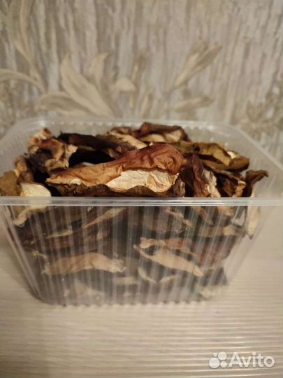 Грибы белые сушеные