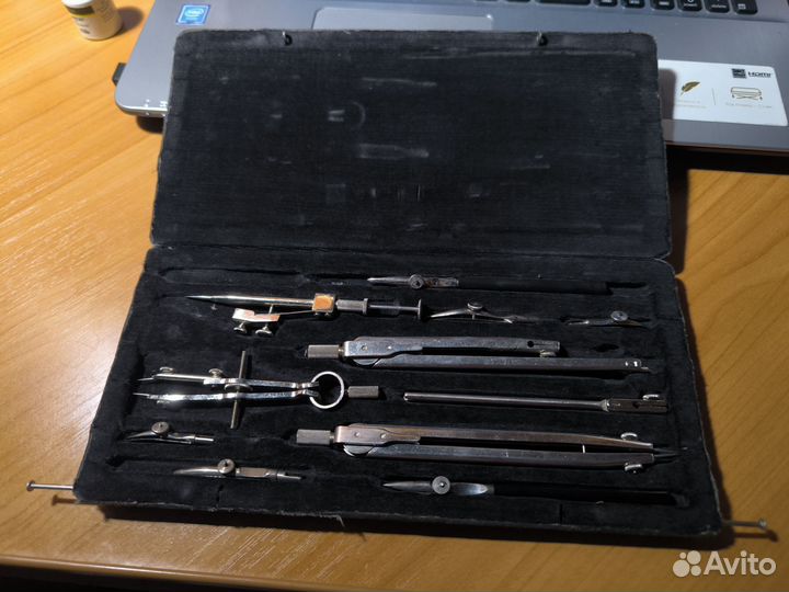 Готовальня