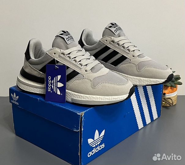 Кроссовки женские Adidas zx 500