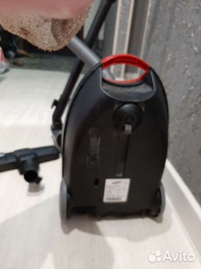 Пылесос Samsung Canister Vacuum Cleaner SC4047