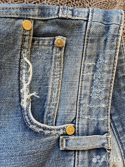 Escada джинсы 46 48