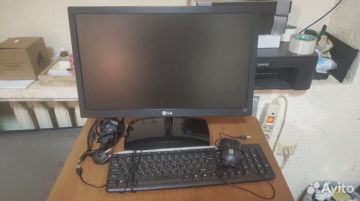 Монитор LG