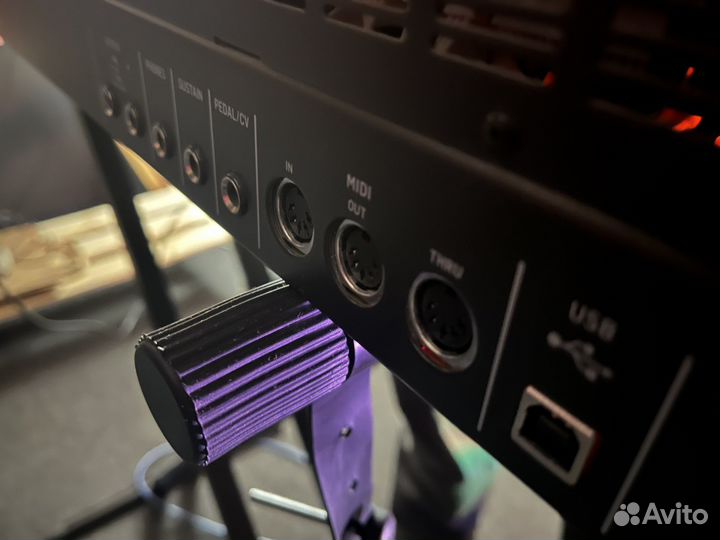 Behringer deepmind 12