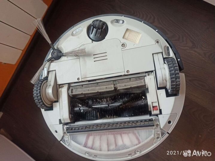 Робот пылесос