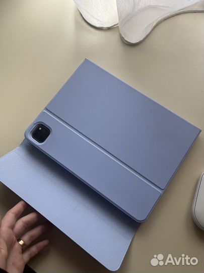 Чехол-клавиатура для айпад