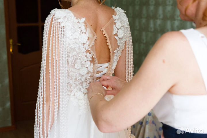 Свадебное платье