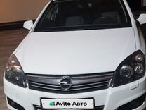 Opel Astra 1.6 MT, 2013, 122 000 км, с пробегом, цена 1 200 000 руб.
