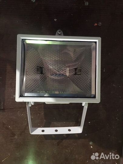 Прожектор галагеновый 500Вт