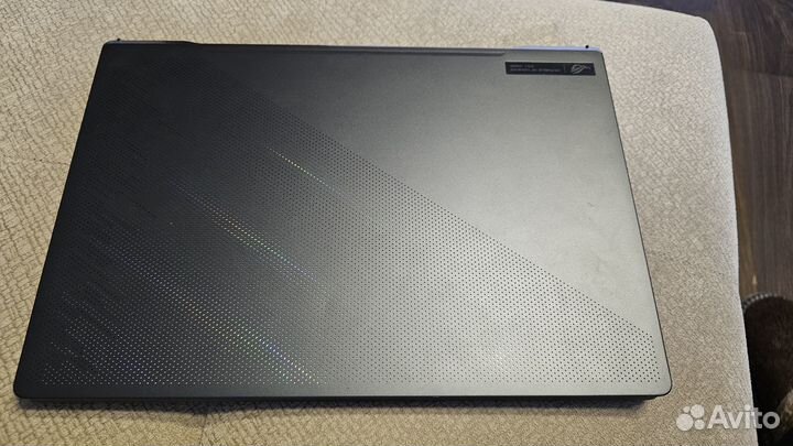 Asus rog zephyrus G15 GA503QM-HN094