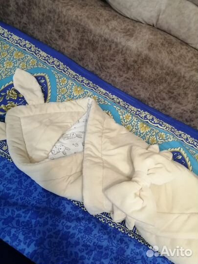 Конверт на выписку весенний