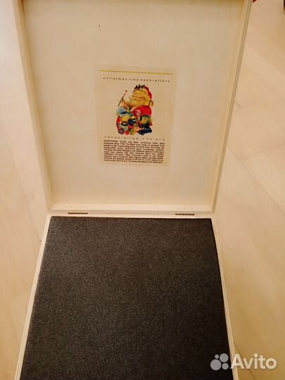 Елочные игрушки komozja family в деревянном ларце