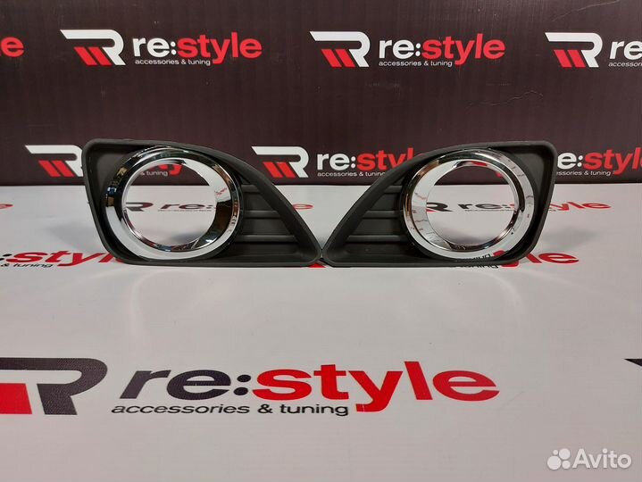 Оправы туманок Toyota Camry 40 09-11г