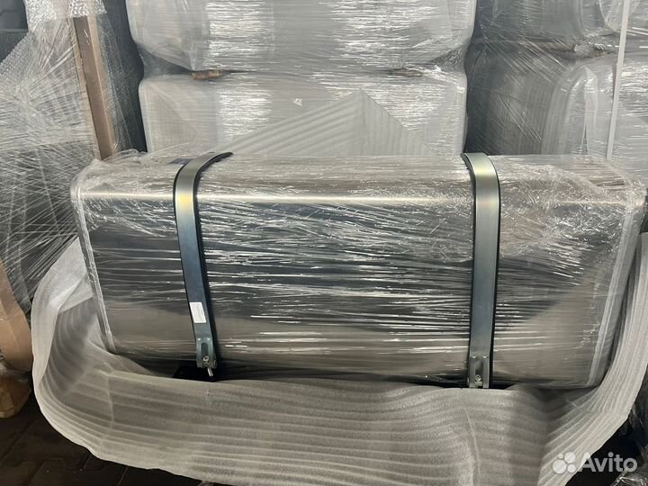 Гидравлический бак на тягач