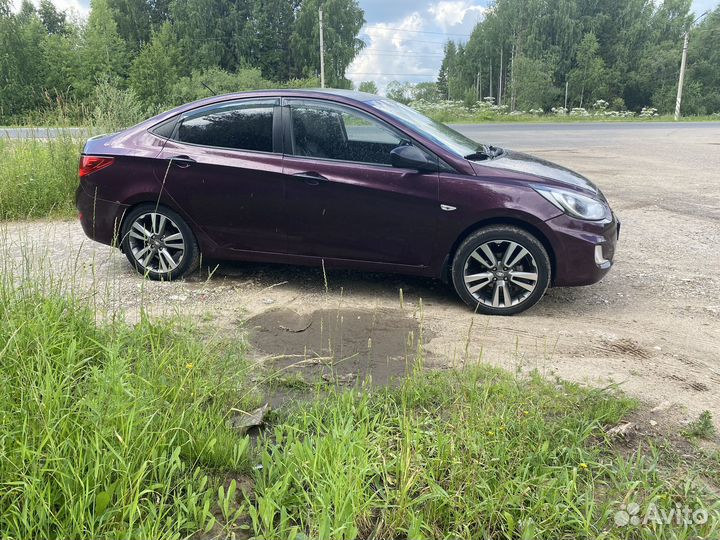 Hyundai Solaris 1.4 МТ, 2011, 210 000 км