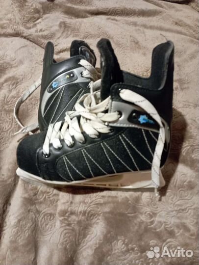 Коньки хоккейные размер 37