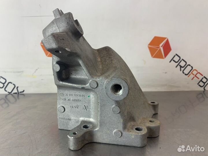 Кронштейн двигателя правый Mercedes C-Class W205