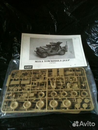 M151A TOW missile jeep. академия 1/35