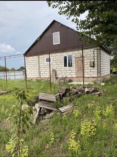 Дом 90 м² на участке 7 сот.