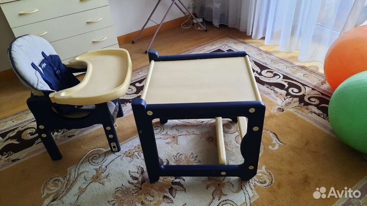 Стул для кормления