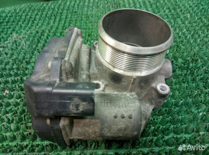 Дроссельная заслонка Audi Q3 Quattro 8UB cczc