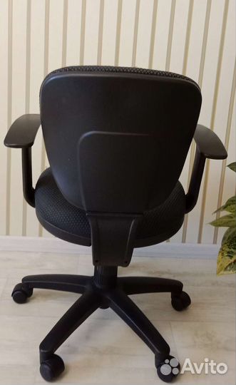 Компьютерное кресло