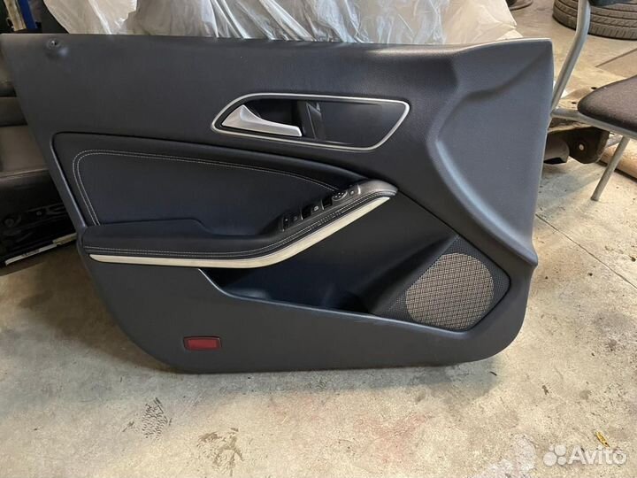 Обшивки дверей mercedes Cla w117x117